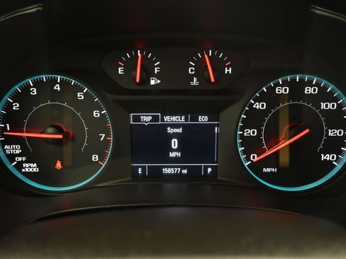 Used 2018 Chevrolet Malibu LT FWD image 14