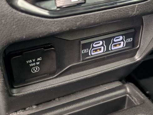 Used 2024 Jeep Grand Cherokee L Limited w/ Luxury Tech Group II AWD/4WD image 27