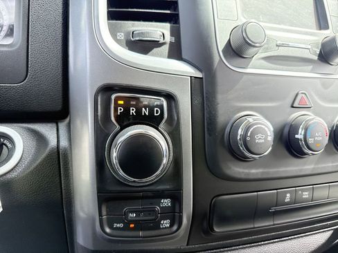 Used 2024 RAM 1500 Classic SLT image 16