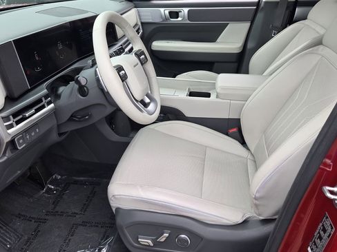 Used 2024 Hyundai Santa Fe SEL FWD image 10