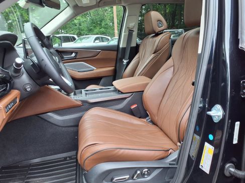 Certified 2026 Acura MDX SH-AWD w/ Advance Package image 19