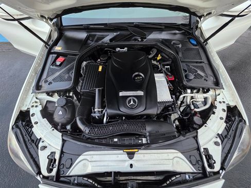 Used 2015 Mercedes-Benz C 300 4MATIC Sedan image 30