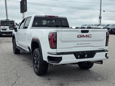 New 2026 GMC Sierra 2500 AT4 w/ AT4 Premium Plus Package AWD/4WD image 4