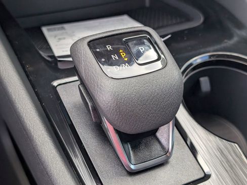 New 2026 Nissan Rogue SV FWD image 19