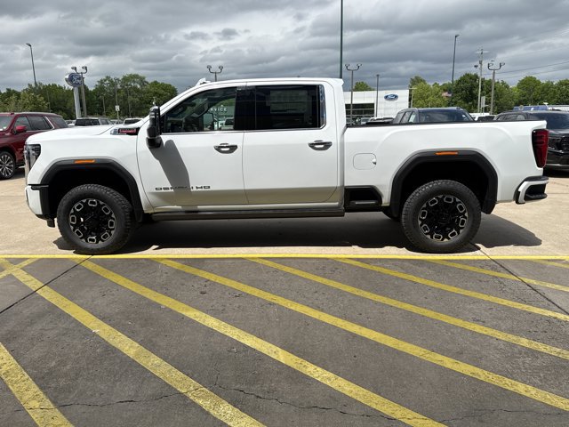 New 2026 GMC Sierra 2500 Denali w/ Denali Reserve Package AWD/4WD image 12
