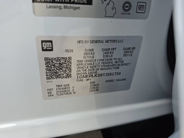 New 2026 Chevrolet Traverse RS w/ LPO, Floor Liner Package FWD image 40