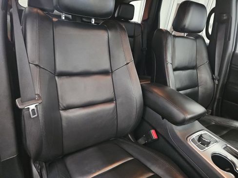 Used 2018 Jeep Grand Cherokee Limited image 13