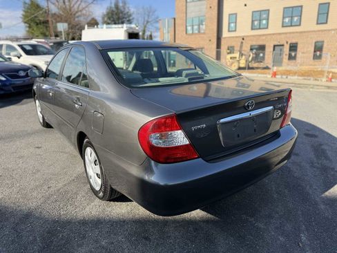 Used 2003 Toyota Camry LE image 5