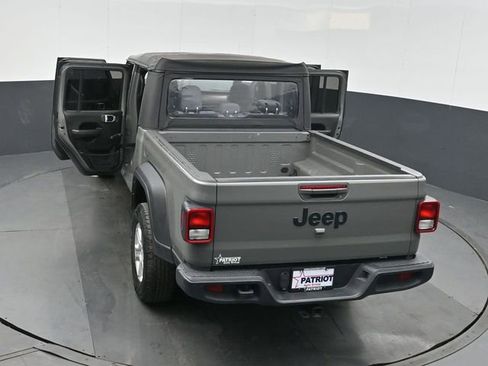 Used 2021 Jeep Gladiator Sport image 50