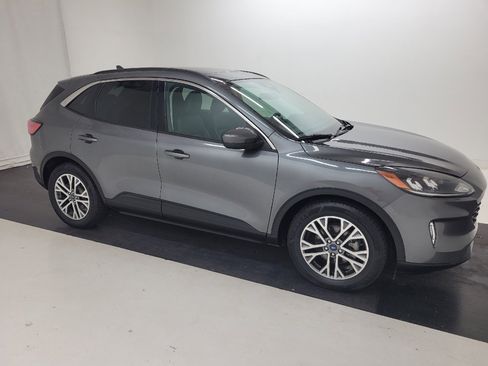 Used 2021 Ford Escape SEL w/ Technology Package FWD image 11