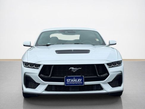 Used 2024 Ford Mustang GT Premium RWD image 2
