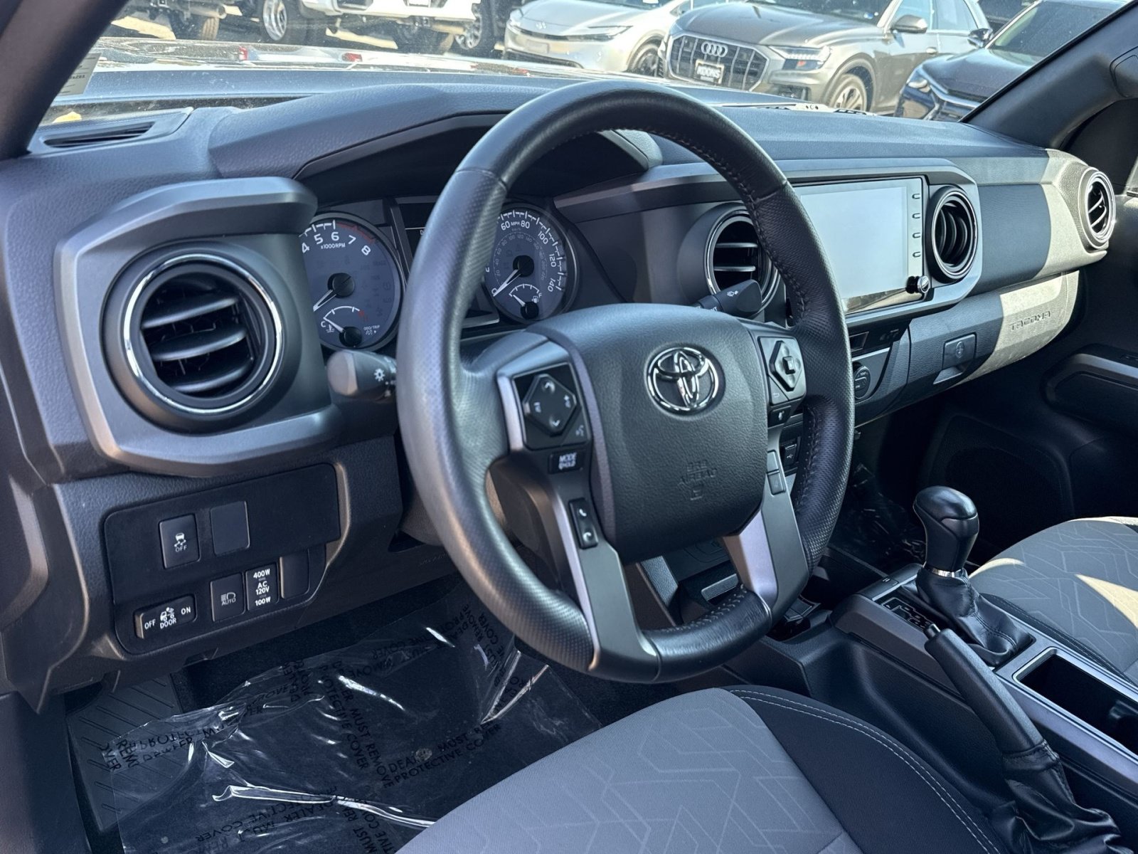Used 2021 Toyota Tacoma TRD Off-Road w/ Technology Package AWD/4WD image 16
