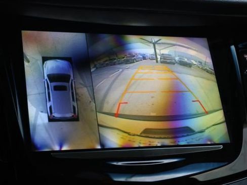 Used 2015 Cadillac Escalade Luxury image 19