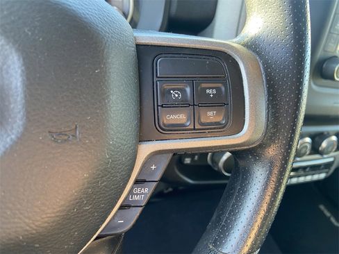 Used 2020 RAM 3500 Tradesman image 16