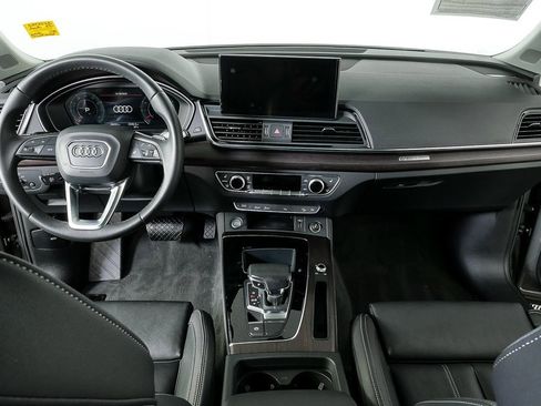 Used 2023 Audi Q5 2.0T Premium Plus w/ Premium Plus Package image 19