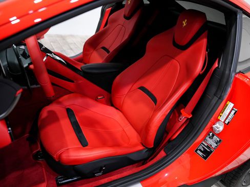 Used 2023 Ferrari Roma image 35