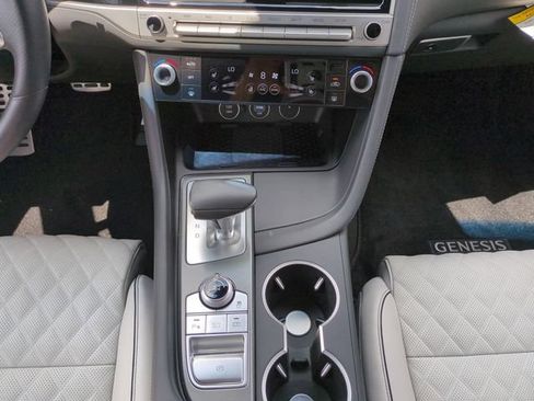 Certified 2025 Genesis G70 3.3T Advanced w/ Sport Prestige Package RWD image 17