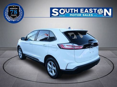 Used 2021 Ford Edge SE image 5