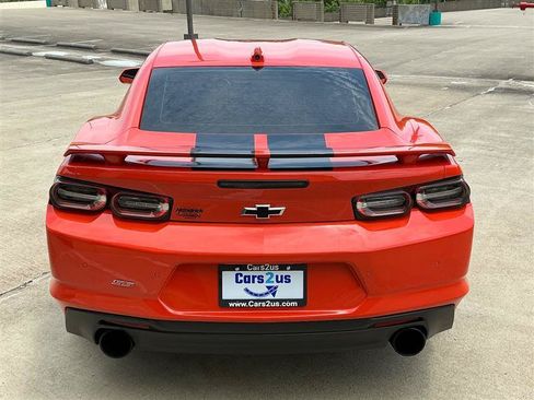 Used 2020 Chevrolet Camaro SS RWD image 5