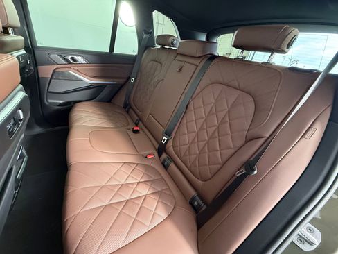 New 2026 BMW X5 xDrive50e w/ M Sport Package image 29