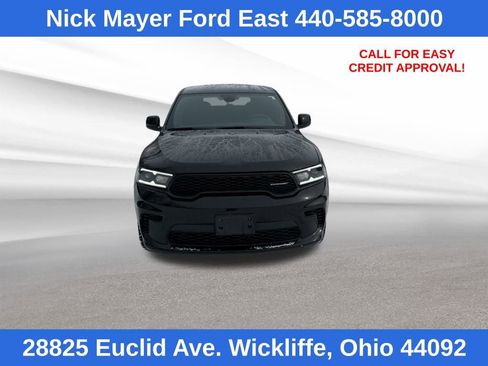 Used 2023 Dodge Durango GT image 2
