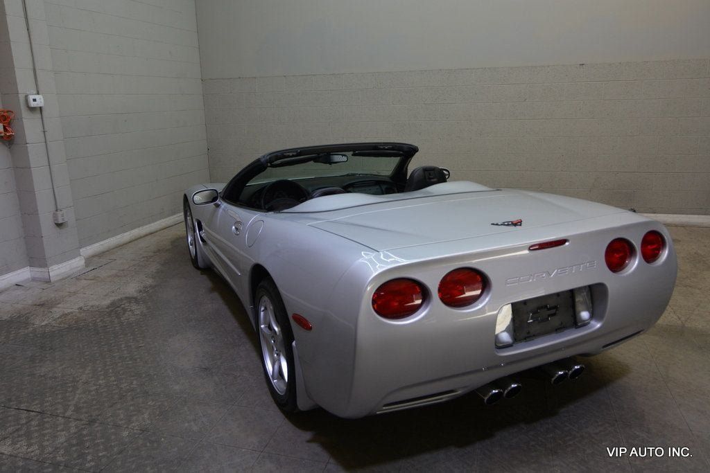 Used 2000 Chevrolet Corvette Convertible w/ Memory Pkg RWD image 8