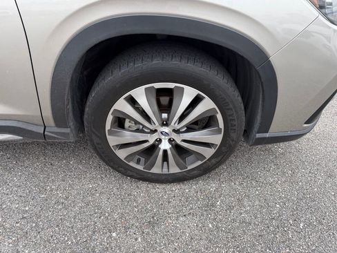 Used 2020 Subaru Ascent Limited w/ Popular Package #3 image 4