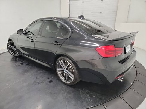 Used 2018 BMW 340i xDrive Sedan AWD/4WD image 6