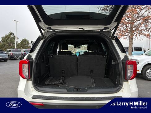 Used 2020 Ford Explorer ST w/ ST Street Pack image 34