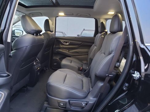 New 2026 Subaru Ascent Limited image 8