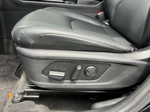 Used 2024 Kia Sportage EX FWD image 24