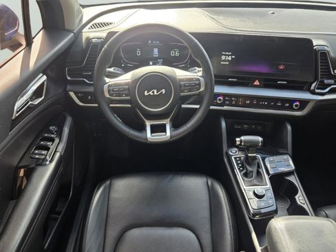 Used 2023 Kia Sportage EX FWD image 17