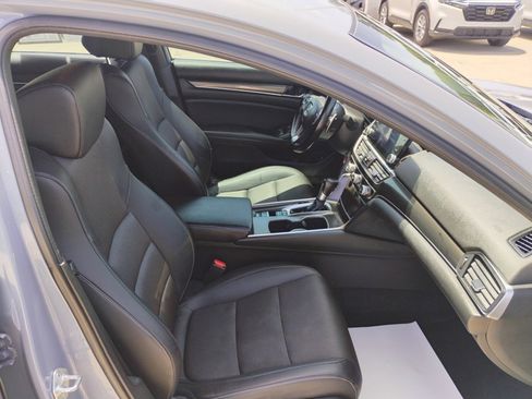 Used 2022 Honda Accord Sport image 32