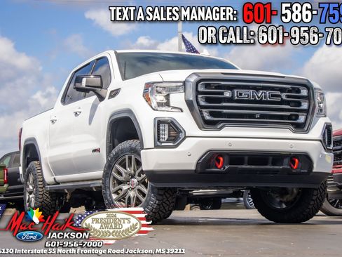 Used 2020 GMC Sierra 1500 AT4 w/ AT4 Premium Package image 1