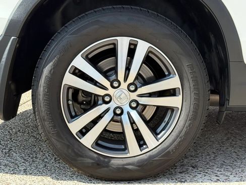 Used 2017 Honda Pilot EX image 25