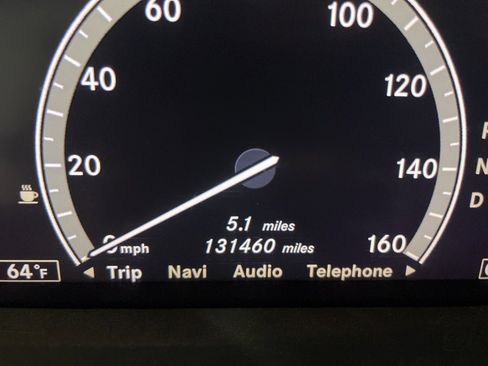 Used 2010 Mercedes-Benz S 550 4MATIC image 27