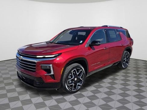 New 2026 Chevrolet Traverse High Country w/ LPO, Floor Liner Package FWD image 2