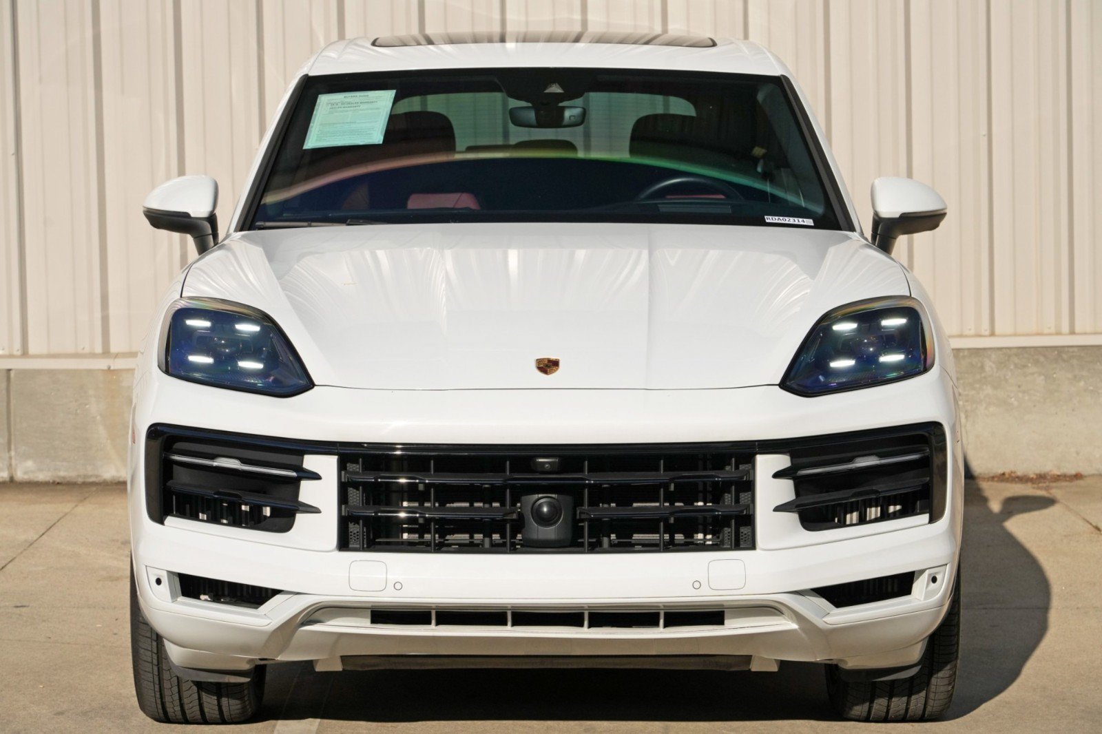 Used 2024 Porsche Cayenne AWD/4WD image 46