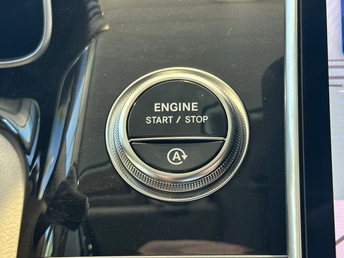 New 2025 Mercedes-Benz S 580 4MATIC Sedan image 22