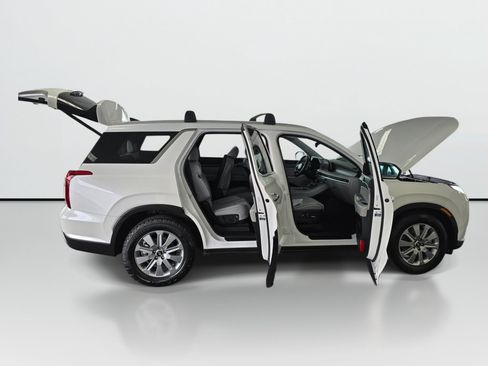 Used 2023 Hyundai Palisade SEL AWD/4WD image 9