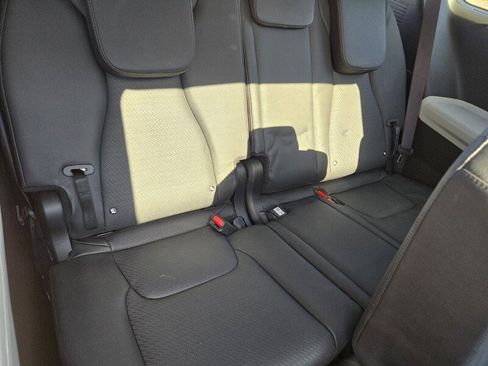 Used 2024 Kia Carnival SX Prestige FWD image 15