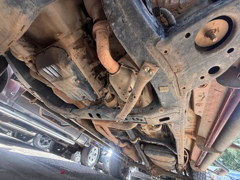 Used 2017 Toyota Tacoma SR5 w/ Tow Package RWD image 29