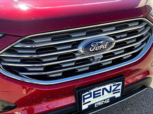 Used 2022 Ford Edge Titanium w/ Equipment Group 301A AWD/4WD image 28