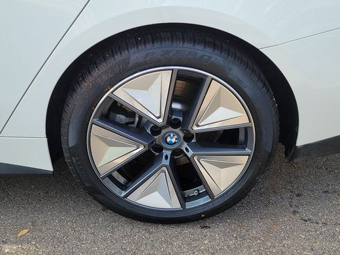 Certified 2023 BMW i4 eDrive35 w/ Premium Package RWD image 6