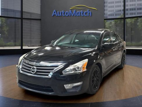 Used 2015 Nissan Altima 2.5 S w/ Power Driver Seat Package FWD image 4