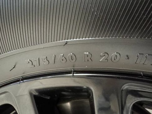Used 2024 GMC Sierra 1500 Pro w/ Graphite Edition RWD image 21