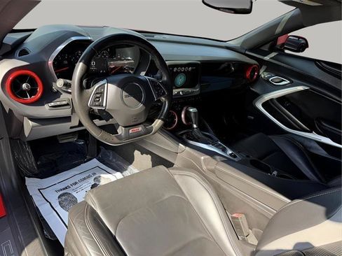 Used 2016 Chevrolet Camaro SS RWD image 16