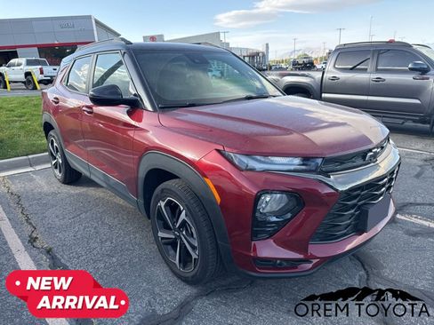 Used 2022 Chevrolet TrailBlazer RS w/ Technology Package image 6