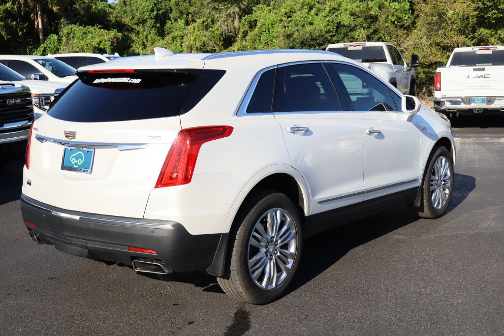 Certified 2017 Cadillac XT5 Premium Luxury FWD image 9