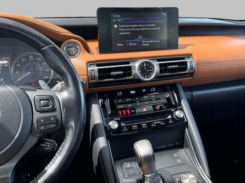 Used 2022 Lexus IS 300 w/ Premium Package RWD image 7